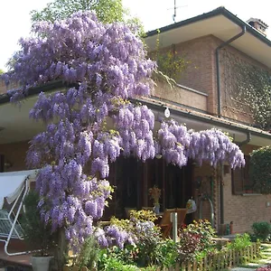  Bed & Breakfast Les Fleurettes