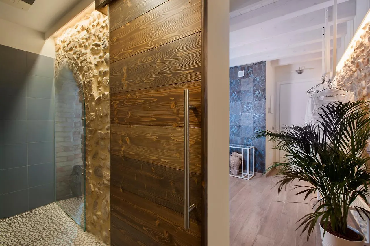 B&B La Bellavita Del Garda Luxury San Felice del Benaco Bed & Breakfast